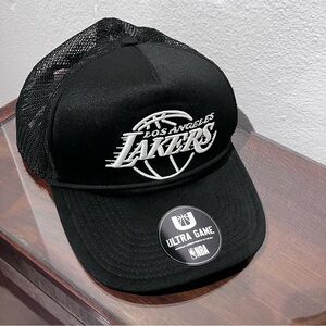 Los Angeles Lakers Black Mesh Cap